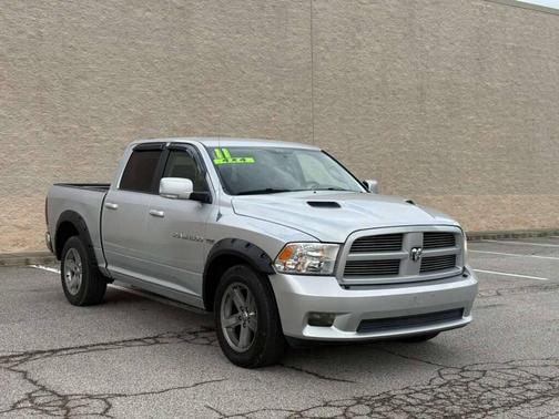 Bright Silver Metallic Clearcoat 2011 Dodge Ram 1500 ST