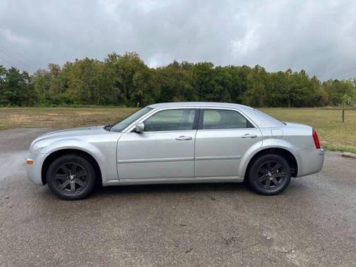 2007 Chrysler 300 Base