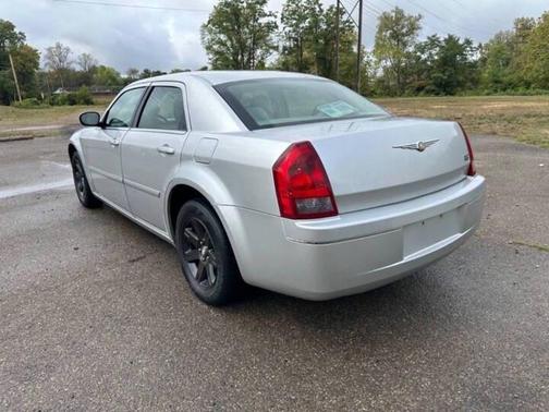 2007 Chrysler 300 Base