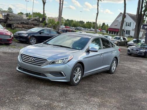 Shale Gray Metallic 2017 Hyundai SONATA SE