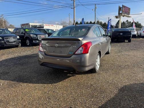 2016 Nissan Versa 1.6 S