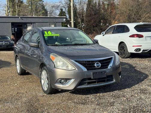2016 Nissan Versa 1.6 S