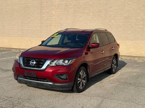 2018 Nissan Pathfinder S