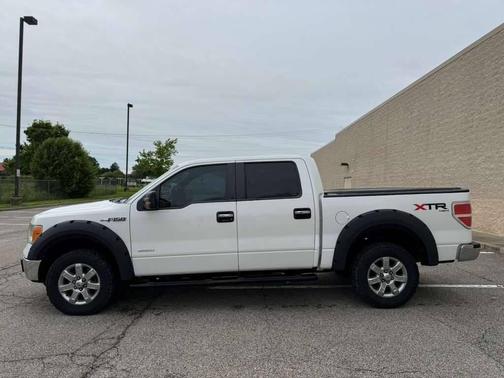 Oxford White 2014 Ford F-150 XLT