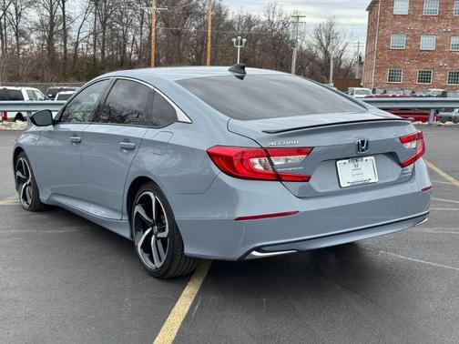 2022 Honda Accord Hybrid Sport