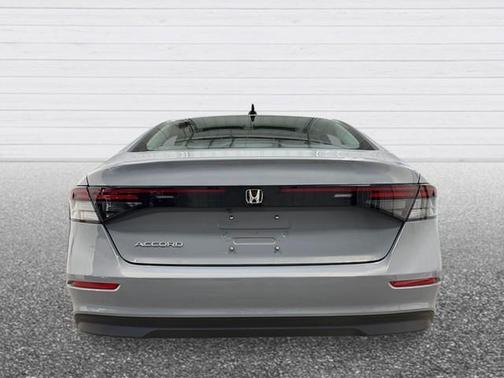 Urban Gray Pearl 2026 Honda Accord SE