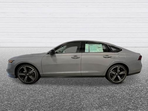 Urban Gray Pearl 2026 Honda Accord SE