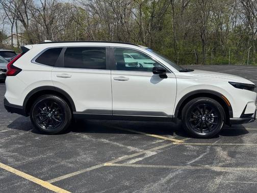Platinum White Pearl 2025 Honda CR-V Hybrid Sport-L