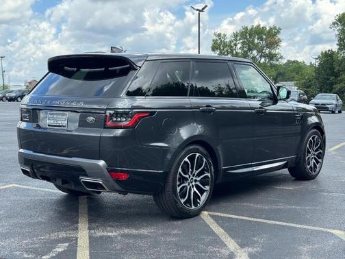 2022 Land Rover Range Rover Sport HSE Silver Edition