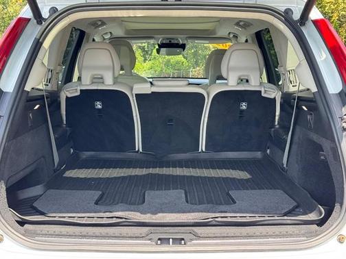 2020 Volvo XC90 T6 Inscription 7 Passenger