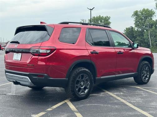 2025 Honda Pilot TrailSport