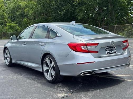 2019 Honda Accord Touring 2.0T
