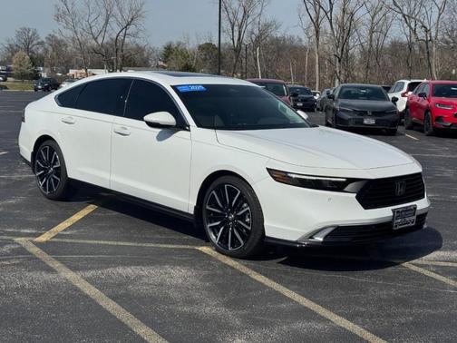 2025 Honda Accord Hybrid Touring