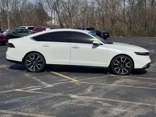 2025 Honda Accord Hybrid Touring