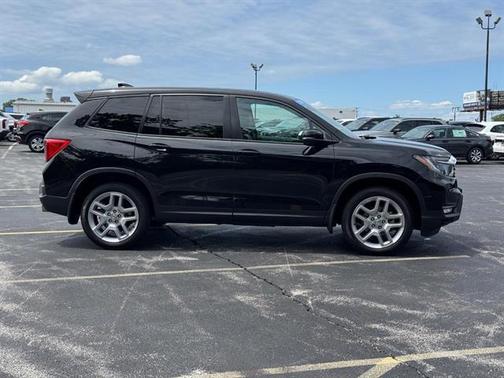 Crystal Black Pearl 2025 Honda Passport EX-L