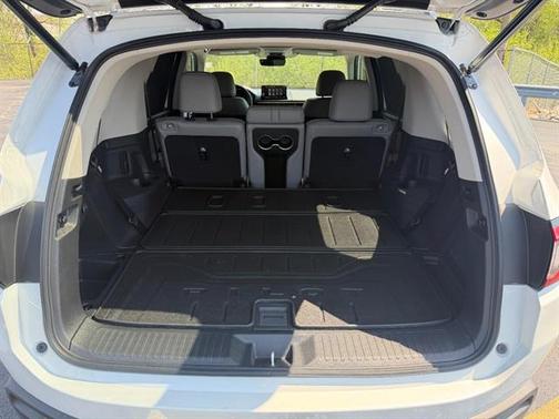 Platinum White Pearl 2025 Honda Pilot Touring