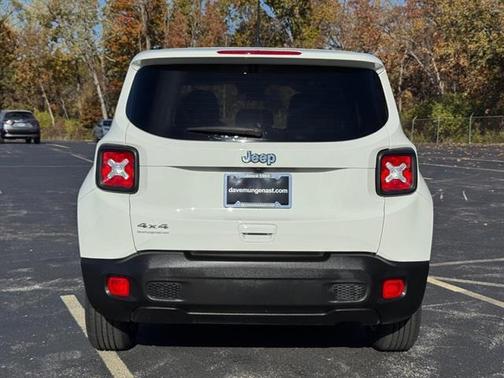 2023 Jeep Renegade Latitude