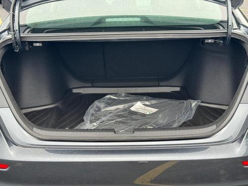 Meteorite Gray Metallic 2026 Honda Accord SE