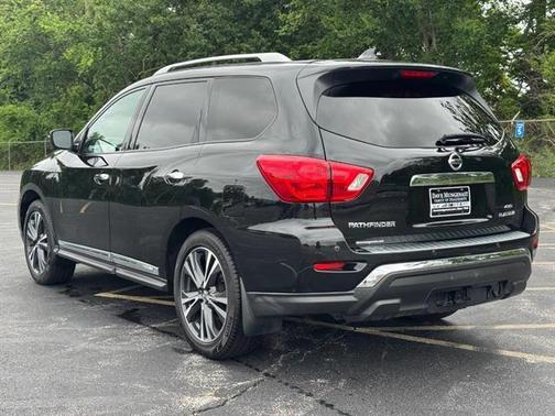2020 Nissan Pathfinder Platinum