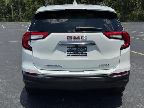 2022 GMC Terrain AT4