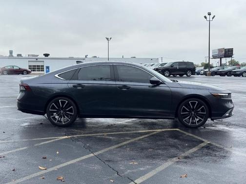 2023 Honda Accord Hybrid Touring