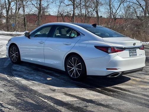2023 Lexus ES 350 Base