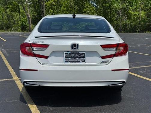 2022 Honda Accord Hybrid Sport