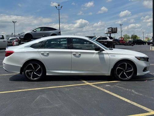 2022 Honda Accord Hybrid Sport