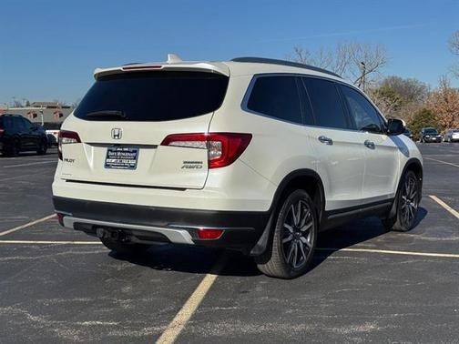 2019 Honda Pilot Touring 8-Passenger