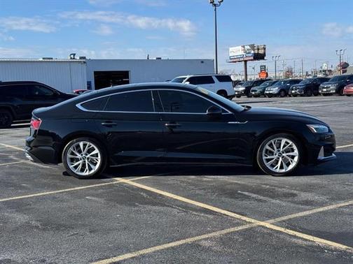 2022 Audi A5 40 Premium