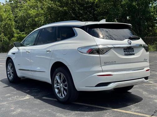 2022 Buick Enclave Avenir