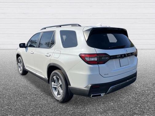 Platinum White Pearl 2026 Honda Pilot EX-L