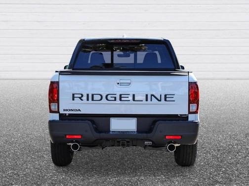Platinum White Pearl 2026 Honda Ridgeline Black Edition