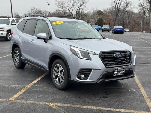 2023 Subaru Forester Premium