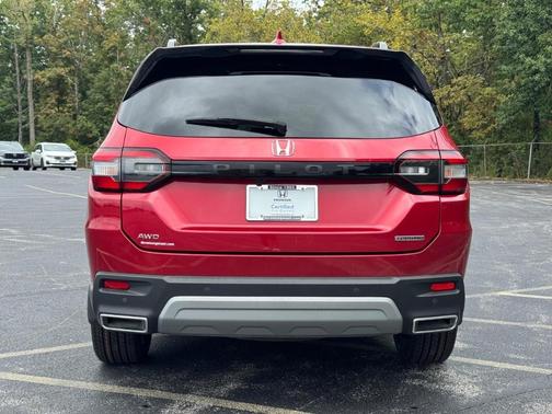 2023 Honda Pilot Touring