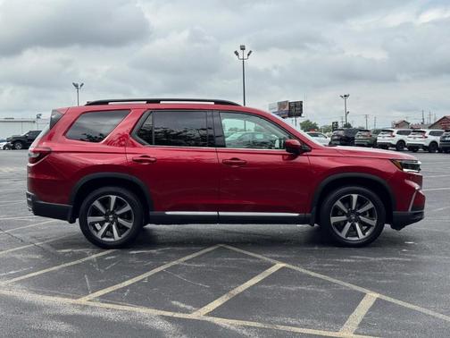 2023 Honda Pilot Touring
