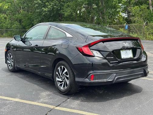 2016 Honda Civic LX-P