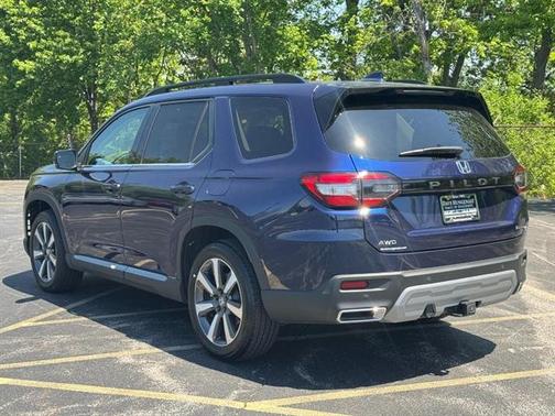 2025 Honda Pilot Touring