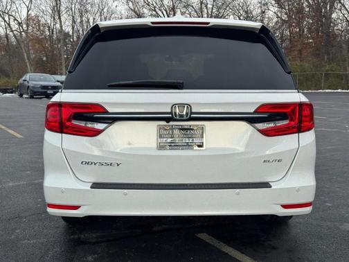 2023 Honda Odyssey Elite
