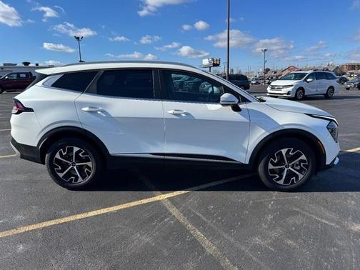 2024 Kia Sportage Hybrid EX