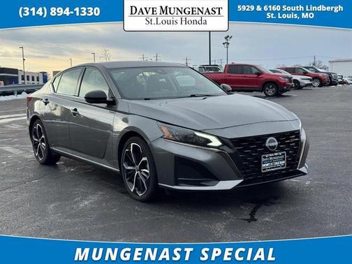 2023 Nissan Altima 2.0 SR