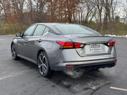 2023 Nissan Altima 2.0 SR