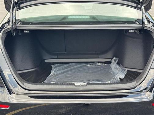 Crystal Black Pearl 2026 Honda Accord SE