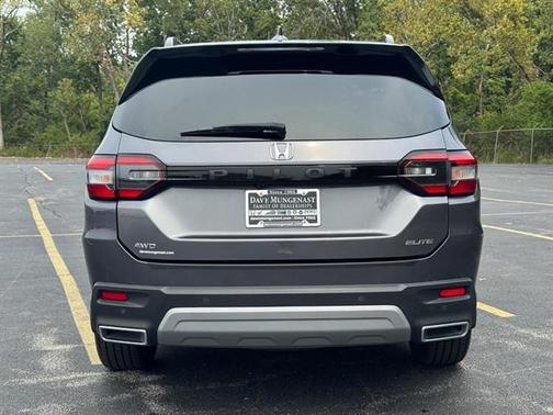 2023 Honda Pilot Elite
