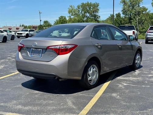 Brown Sugar Metallic 2016 Toyota Corolla LE