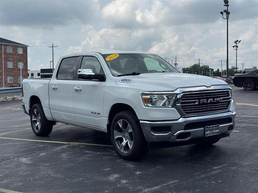 Bright White Clearcoat 2024 RAM 1500 Laramie