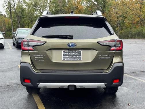 2025 Subaru Outback Touring XT