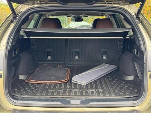 2025 Subaru Outback Touring XT