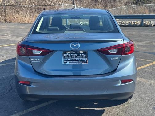 2015 Mazda Mazda3 i Touring