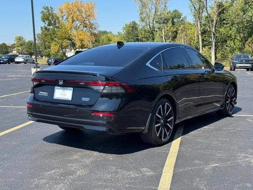 2025 Honda Accord Hybrid Touring